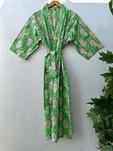 Robe kimono en coton à imprimé animalier bohème, élégante, pour la plage ou comme tenue décontractée. - Product Image 5