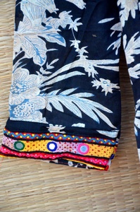 ชุดเดรสแนวชาวนาสีดำวินเทจชุดเดรสปัก Boho Banjara