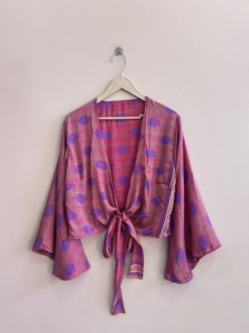 Blusa de seda al por mayor para mujer, top retro de playa con lazo frontal, top cruzado de seda - Product Image 4