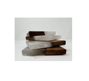 Juego de Posavasos de Resina y Madera de Lujo Modernos, Fabricados en India, Tamaño 4x4, Ecológicos, para Uso en el Hogar, Restaurantes, Bodas y Decoración de Mesa - Product Image 1