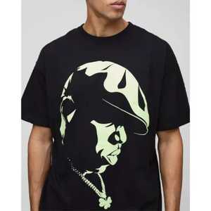 Camiseta Negra de Manga Corta para Hombre con Estampado de Caracteres Luminosos, Cuello Redondo, Corte Regular, Estilo Urbano, Jersey de Algodón - Product Image 6