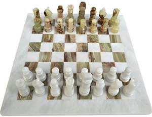 Ensemble d'échecs de luxe en pierre de chakra Venktesh Designs, échiquier artisanal écologique, pièces en forme d'ange, de fleur et d'animal, noir - Product Image 3