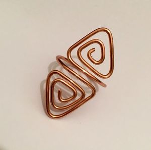 Bague en cuivre de conception artisanale, idéale pour les boutiques de cadeaux, les détaillants de bijoux et les entreprises d'accessoires de mode - Product Image 6