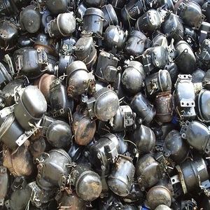 Reciclaje de compresores de refrigeradores y neveras, compresores usados en stock, chatarra de motores eléctricos - Product Image 2