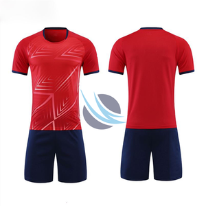 Uniformes de Fútbol Sublimados Personalizados al por Mayor Directo de Fábrica, Camisetas Deportivas Cortas Estampadas de Secado Rápido Unisex de Alta Calidad 2026 - Product Image 1