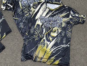 ออกแบบเสื้อบาสเก็ตบอลแบบกำหนดเองด้วยกราฟิกหลากสีแบบ 3 มิติ - Product Image 2