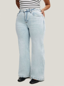 กางเกงยีนส์ทรงตรงสไตล์สตรีทสำหรับผู้หญิงจาก WEBSON Sports รุ่น Wash Stonewashed Distressed Finish เอวกลาง ไซส์พลัส - Product Image 2