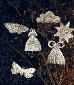 Juego de Adornos de Aluminio Hechos a Mano con Relieve de Estrella, Luna, Sol y Lazo, Guirnalda Colgante, Decoración Tradicional para Interiores del Hogar, DIY, ex-votos - Product Image 4