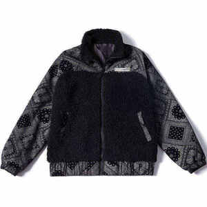 Men's Techwear Sherpa Fleece Jacket Paisley Bandana Patchwork Streetwear Harajuku Winter Warm Tactical Hip Hop Bomber Coat Parka - Product Image 4