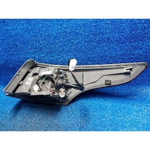 Luz Trasera Izquierda Usada Latitude 26554335R - Product Image 5