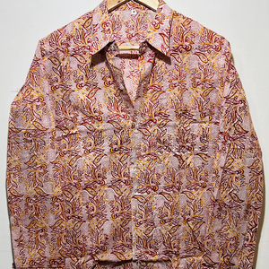 เสื้อเชิ้ตแขนยาวสีน้ำตาลคุณภาพเยี่ยม ผ้าฝ้าย 100% สำหรับผู้ชาย พิมพ์ลายดอกไม้ด้วยมือ งานดีไซน์ระดับพรีเมียม สไตล์ชาติพันธุ์ - Product Image 2