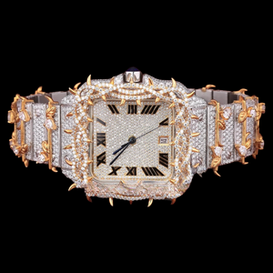 Reloj de Cuarzo Personalizado de Moda con Caja de Aleación, Diamantes de Moissanita VVS, Totalmente Cubierto de Piedras, Diseño de Hoja en Dos Tonos, Reloj Premium - Product Image 1