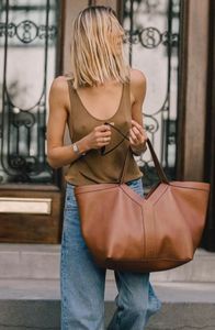 Premium Leather Shoulder Bag Multi Functional Tote for Work and Travel - Product Image 3