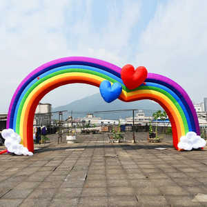Arco Iris Inflable Gigante Vibrante de China con Diseño de Nubes y Corazones - Perfecto para Fiestas, Eventos del Orgullo y Festivales - Product Image 4