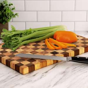 Planche de préparation alimentaire en bois à motif d'échecs - Passe au lave-vaisselle et non toxique - Product Image 5