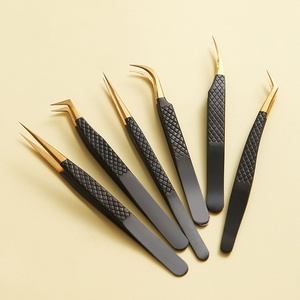 Nouvel arrivage : Pince à cils noire à pointe fine en acier inoxydable pour extensions de cils, prix de gros - Product Image 2
