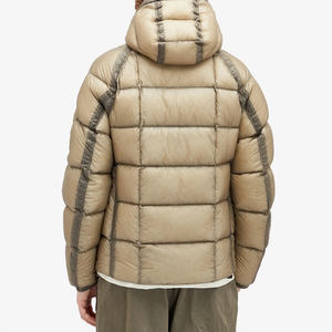 Veste unisexe personnalisée avec logo sur le devant, fermeture éclair, rembourrage en coton standard, veste à capuche matelassée de qualité supérieure - Product Image 2