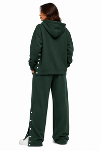 Ensemble de survêtement streetwear en gros avec sweat à capuche oversize à col cheminée, garniture latérale à boutons-pression et bas ample à jambes larges - Product Image 2