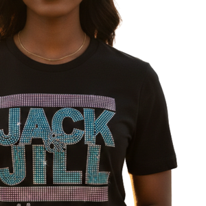 T-shirt graphique pour femme avec strass, col rond, manches courtes, vêtement décontracté et tendance pour tous les jours - Product Image 4