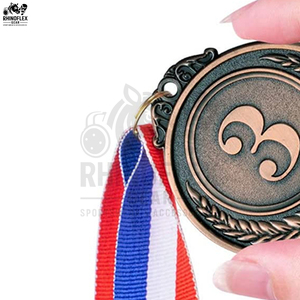 Medallas de nuevo diseño con logotipo personalizado, hechas a medida con diseños y tamaños personalizados, logotipos personalizados en medallas chapadas. - Product Image 6