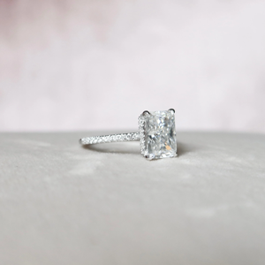 แหวนเพชรทรงปรินเซสคัท ทรงสี่เหลี่ยม ตัวเรือนชุบโรเดียม ทอง 14K สไตล์คลาสสิกสำหรับผู้หญิง - Product Image 1