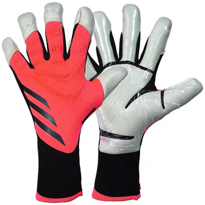 Gants de football en cuir de haute qualité avec surface antidérapante, intérieur doux et confortable, sécurité du gardien de but, utilisables en extérieur - Product Image 1