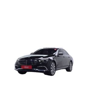 Mercedes-Benz Classe E E350 4MATIC Exclusive 2023, 60 585 km, Boîte de vitesses automatique, Sièges en cuir, Volant à gauche, Caméra de recul - Product Image 1