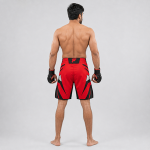 Shorts de MMA professionnels conçus avec des matériaux de qualité supérieure offrant confort, agilité et durabilité pour les combattants actifs. - Product Image 2
