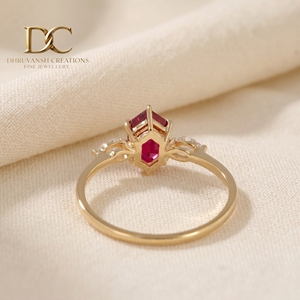 Bague en or massif 14 carats avec diamant de laboratoire et rubis de laboratoire couleur sang de pigeon, bijoux de luxe pour femme pour fiançailles, mariage, anniversaire ou soirée - Product Image 3
