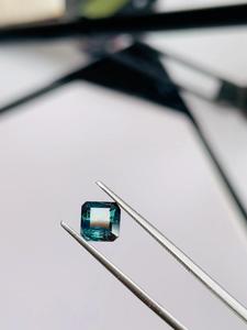 Zafiro Azul Profundo Natural Certificado por IGI, Corte Esmeralda Cuadrado, Sin Calentar, Sin Tratar, 1.53 CTS, Gema Premium de Colección - Product Image 4