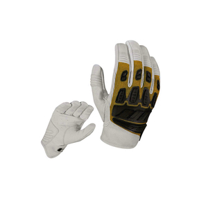 Gants de motocross haut de gamme, gants de course légers pour une vitesse et une agilité améliorées - Product Image 1