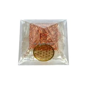 Mejor calidad Venta caliente Cuarzo de cobre a granel con pirámide de orgonita de cobre Pirámide de protección de piedra natural - Product Image 2