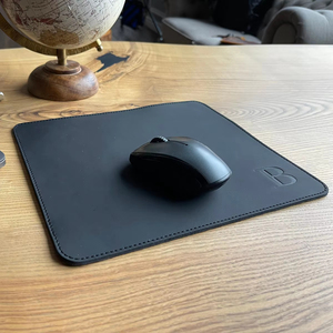 Alfombrilla de Ratón de Cuero Genuino con Sensor de Precisión, Alfombrilla de Escritorio de Cuero Vacuno Premium para Juegos LMP-0121 - Product Image 1