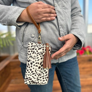 Véritable cuir de vachette bracelet pochette sac à main pochette marron portefeuille Western patchs cheveux sur peau imprimé Animal pochette en cuir véritable - Product Image 3