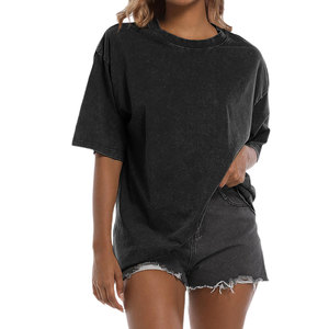 Camiseta de Mujer de Alta Calidad con Lavado Ácido, MOQ Bajo, Tela Suave y Lisa, Estilo Casual - Product Image 1