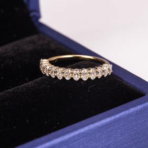 Bague en diamant taille émeraude en or 18K/14K avec pierre précieuse blanche, bijou élégant pour un usage quotidien pour femmes, cadeau promotionnel pour célébrations - Product Image 2