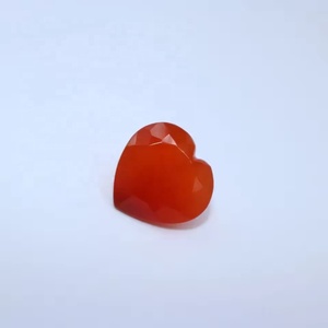 Pierre précieuse naturelle de cornaline de 8 mm, taille cœur à facettes, faite à la main, qualité 'Eye Clean', pour la fabrication de bagues, pendentifs et bijoux - Product Image 1