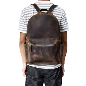 Sac à dos en cuir véritable, design vintage de chasse, construction souple, fermeture à glissière, sac unisexe pour la randonnée et le camping - Product Image 6