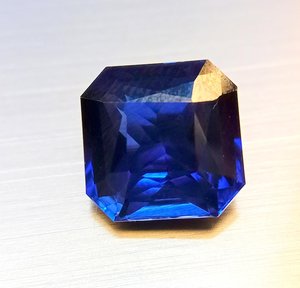 Rubí Rojo Natural, Corte Brillante, Gema Suelta, Certificado por Terceros, Piedra de Nacimiento de Septiembre, Gema al por Mayor, Color Cambiante, de la Región de Rajasthan - Product Image 2