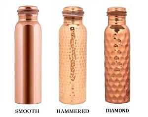 Botella de Cobre de Gran Capacidad Fabricada en India para Almacenamiento Diario de Agua e Hidratación, Disponible para la Venta - Product Image 3