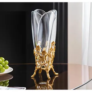 Vase à fleurs décoratif en fer doré gravé, design côtier, pour table, écologique, décoration de luxe pour la maison, pour Noël ZAHID - Product Image 1