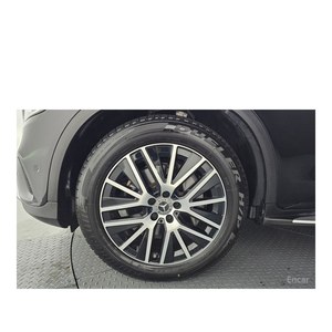 Mercedes-Benz GLC300 GLC-Class 4MATIC Premium Novembre 2020 17 463 km Boîte de vitesses automatique Volant à gauche Sièges en cuir Caméra arrière - Product Image 5