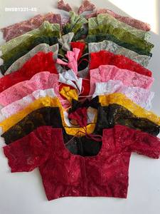 Colección de Blusas de Alta Calidad con Bordado y Mangas Acolchadas, Completamente Cosidas a Mano, a Precio de Mayoreo - Product Image 4