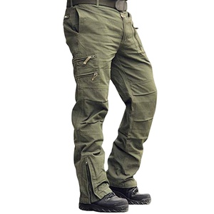 Cargo OEM personalizado 100% algodón orgánico Multi bolsillos Streetwear pierna ancha suelta holgada pantalones Cargo para hombres - Product Image 4