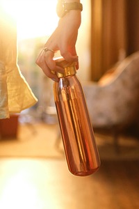 Hot Selling 2025 Handmade Hammered Copper <b>Water</b> <b>Bottles</b> Manufacturer Leakproof Copper Yoga Fitness <b>Custom</b> <b>Water</b> <b>Bottles</b> - Product Image 1