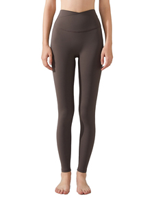 Leggings de yoga imprimés taille haute pour femmes, en coton/fibre de bambou de haute qualité, effet push-up, fabriqués au Pakistan - Product Image 4