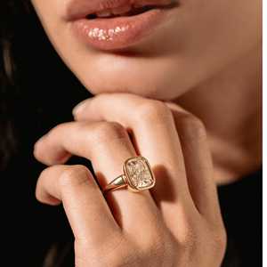 Anillos de Compromiso con Diamante Cultivado en Laboratorio de 3 Quilates, Corte Cojín, Engaste Completo, Oro Sólido de 14K/18K, Bañado en Rodio, Certificado IGI, 3mm - Product Image 2