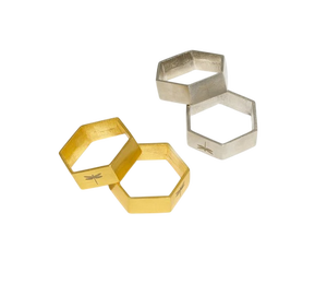 Ensemble d'anneaux de serviette au design élégant et géométrique, accessoires de décoration de table en métal doré et argenté, forme hexagonale, largeur 4,5 cm - Product Image 1
