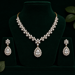 Ensemble collier et boucles d'oreilles en or jaune massif 18 carats avec diamants de laboratoire taille poire motif floral, parure de bijoux de mariage pour femme - Product Image 1