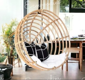 Silla Colgante de Ratán para Exteriores, Diseño Contemporáneo, Asiento Individual con Cojín para Balcón o Patio, Resistente a la Intemperie - Product Image 5